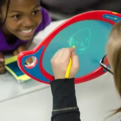 New Kent Displays Boogie Board Play n Trace