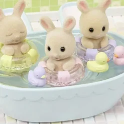 Discount Epoch Everlasting Play Calico Critters Triplets Baby Bathtime Set