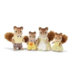New Epoch Everlasting Play Calico Critters Walnut Squirrel Family