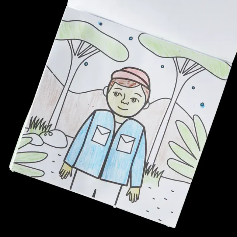 Ooly Carry Along Crayon & Coloring Book Kit - On Safari