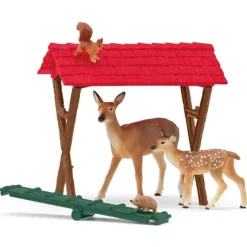 Sale Schleich Feeding the Forest Animals