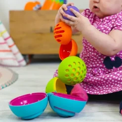Fat Brain Toys OombeeBall