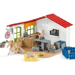New Schleich Vet Practice With Pets